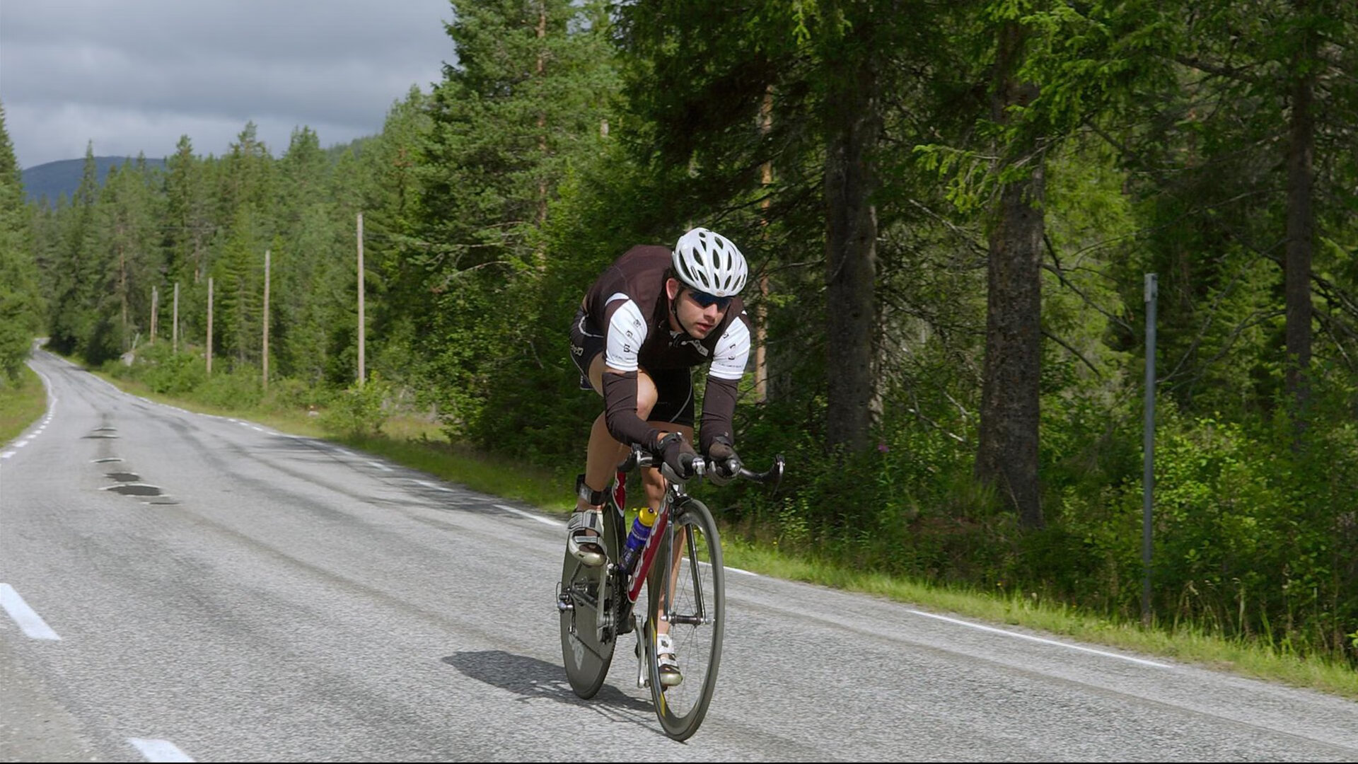 开云APP-委内瑞拉打穿阿根廷，三笘薰如何成为撕裂南美防线的关键先生